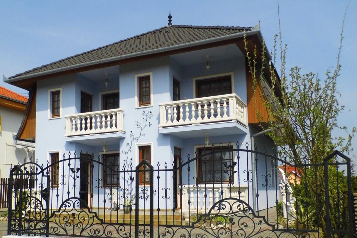 Levendula Apartman Zalakaros Exterior photo